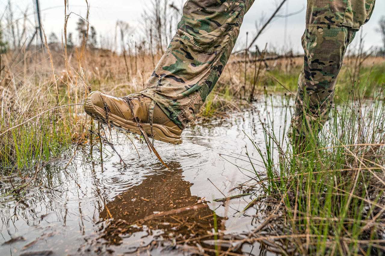 тактичне взуття