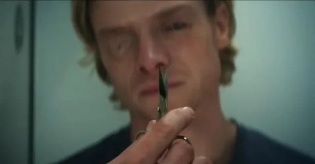 “Глиноликий”: DC шокує боді-горором. Трейлер вже тут! Вихід фільму – жовтень 2026.