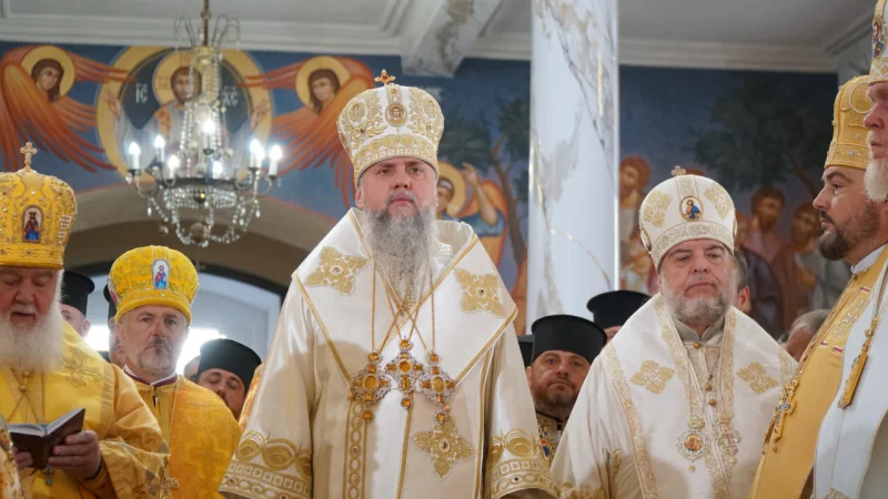 Предстоятель ПЦУ Епіфаній: "Почесний громадянин Буковини"