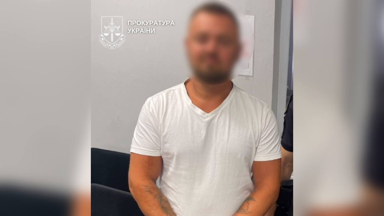 33-річного чернівчанина підозрюють у побитті бійця "Едельвейсу". Яка відповідальність йому загрожує?