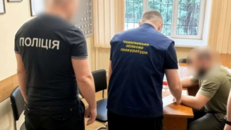 Адвоката та спільників на Буковині судитимуть за ввезення авто як гуманітарної допомоги