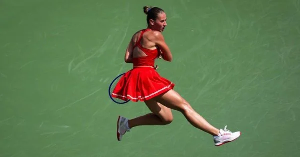 Костюк дивує, Світоліна на висоті, а світова корона WTA у нових руках