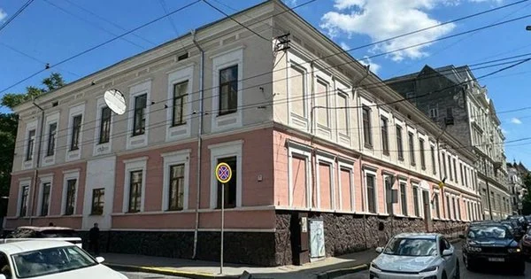 Школи Чернівців 2026 рейтингування найкращі та найгірші