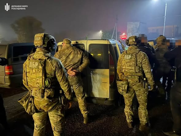 Буковина у вогні: п’ятеро воєнкомів затримані за катування, викрадення та хабарі